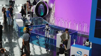 Гуманоидные роботы станцевали «Қара жорға» на форуме в Астане