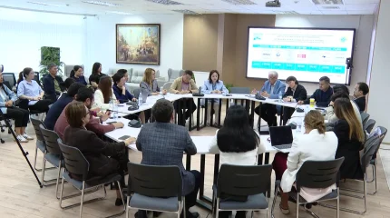 Партия «Әділет» и эксперты обсудили приоритеты работы Курултая