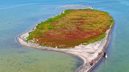 Новый остров появился в Каспийском море