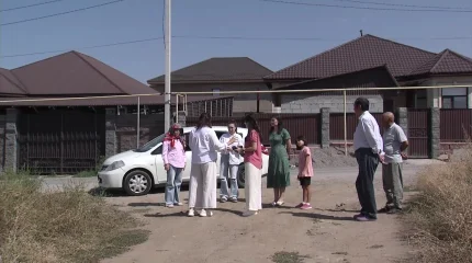 Мужчину подозревают в домогательствах к 8-летней девочке в Талгаре: мама пострадавшей рассказала подробности