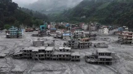 Непалдағы су тасқынынан қаза тапқандар саны 600-ден асты