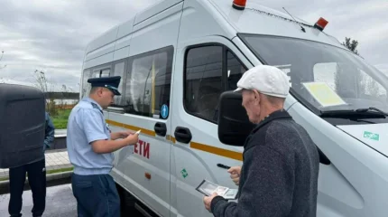 Школьные автобусы проверяют перед началом учебного года в СКО