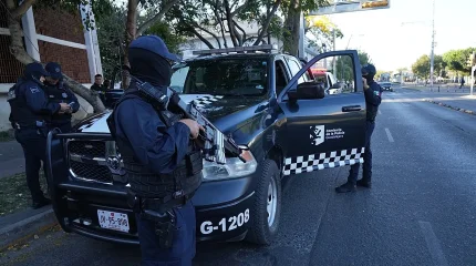 Автомобиль со взрывчаткой взорвался у полицейского участка: есть пострадавшие