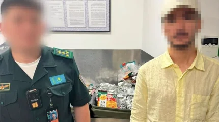 Наркотики в косметике: в аэропорту Алматы задержали иностранцев