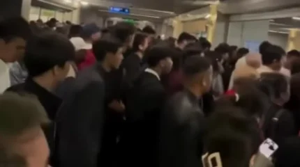 «Жапониядағы метро сияқты»: Алматы метросында жолаушылар қарасы қалыңдады