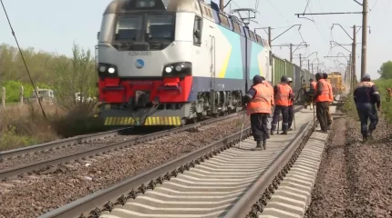 Трагедия на железной дороге в Балхаше: под колесами поезда погиб мужчина