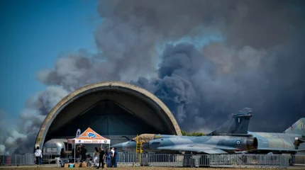 Военный самолет разбился во время авиашоу на глазах у тысяч зрителей