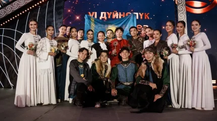 «Гүлдер» ансамблі Nomad Fest фестивалінде бас жүлдені жеңіп алды