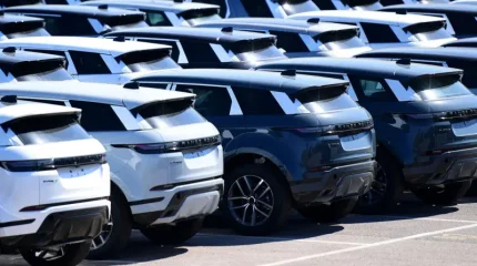 Jaguar Land Rover сокращает 4 тысячи рабочих мест из-за конкуренции с «лендроверами с Temu»