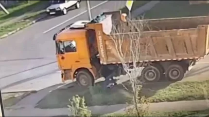 Камеры помогли раскрыть кражу аккумуляторов на 200 тысяч тенге