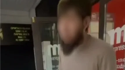 Қосшыда сауда үйінде жанжал шығарған ер адам 15 тәулікке қамалды