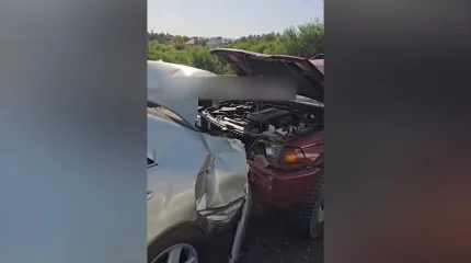 Алматыда көршісінің көлігін айдап кетіп, жол апатына ұшырады