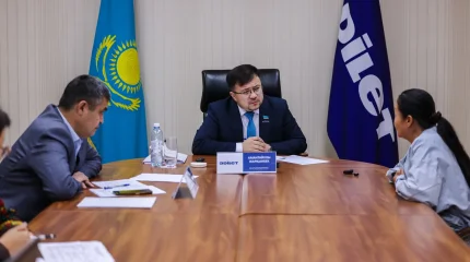 Екі айдан бері жалақы алмаған: Тұрғындар «Әділет» партиясынан көмек сұрады