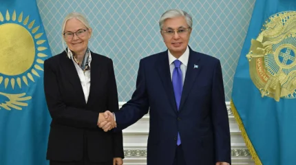 Глава государства принял президента Международной федерации настольного тенниса (ITTF) Петру Сёрлинг
