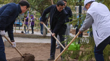 Құрылтай депутаттары «Таза Қазақстан» акциясына қатысты