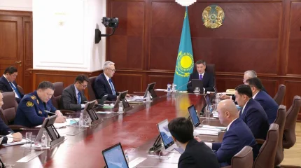 Бектенов потребовал улучшить качество дорог и предупредил руководство «КазАвтоЖола»
