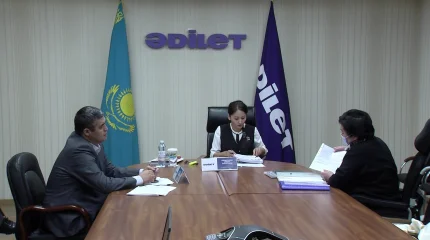 Депутат Курултая Айжан Аймаганова провела прием граждан в партии «Әділет»