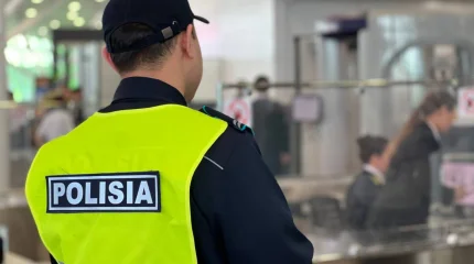 Әуежайда жарылғыш құрылғы туралы әзіл айтқан жолаушы 5 тәулікке қамалды