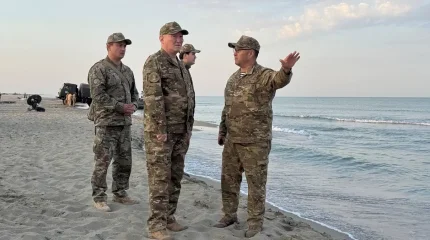 252 адам, 37 сүңгуір, 14 кеме мен 4 тікұшақ: Каспий түбіне кеткен екі сарбаз әлі табылған жоқ