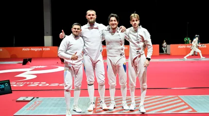 Казахстанские шпажисты стали чемпионами Азиады
