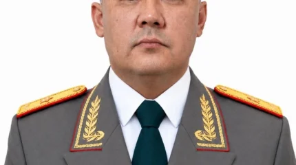 Мемлекет басшысының жарлығымен Айдос Мырзахметов Қорғаныс министрі болып тағайындалды