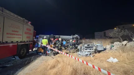 Жуткое ДТП в Турции: семь человек погибли, 16 пострадали