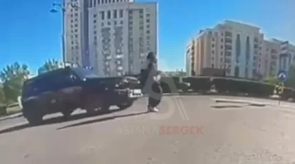 Астанада көлік жүргізушісі әйел адамды қағып, қашып кетті