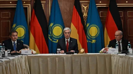 Токаев предложил запустить спецпрограмму образовательных обменов между вузами Казахстана и Германии